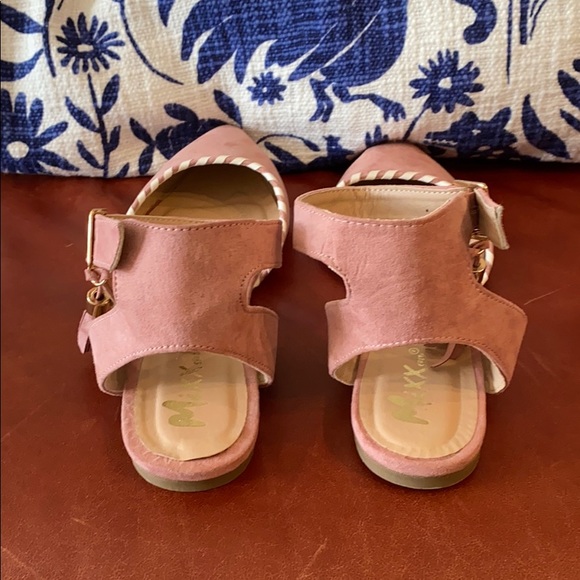 Mixx flats - Picture 6 of 6